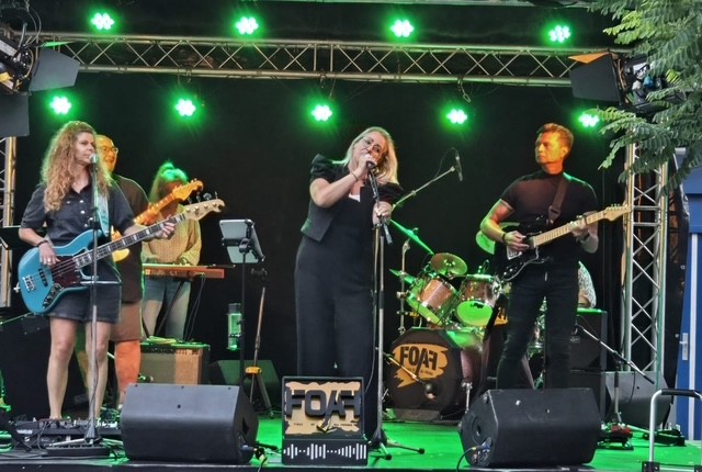 WWZT https://www.firstofallfriends.nl/wp-content/uploads/2025/10/WWZT.jpg